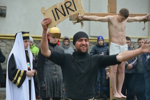 У Коломиї, відбулась театралізована Хресна дорога.(ФОТО)